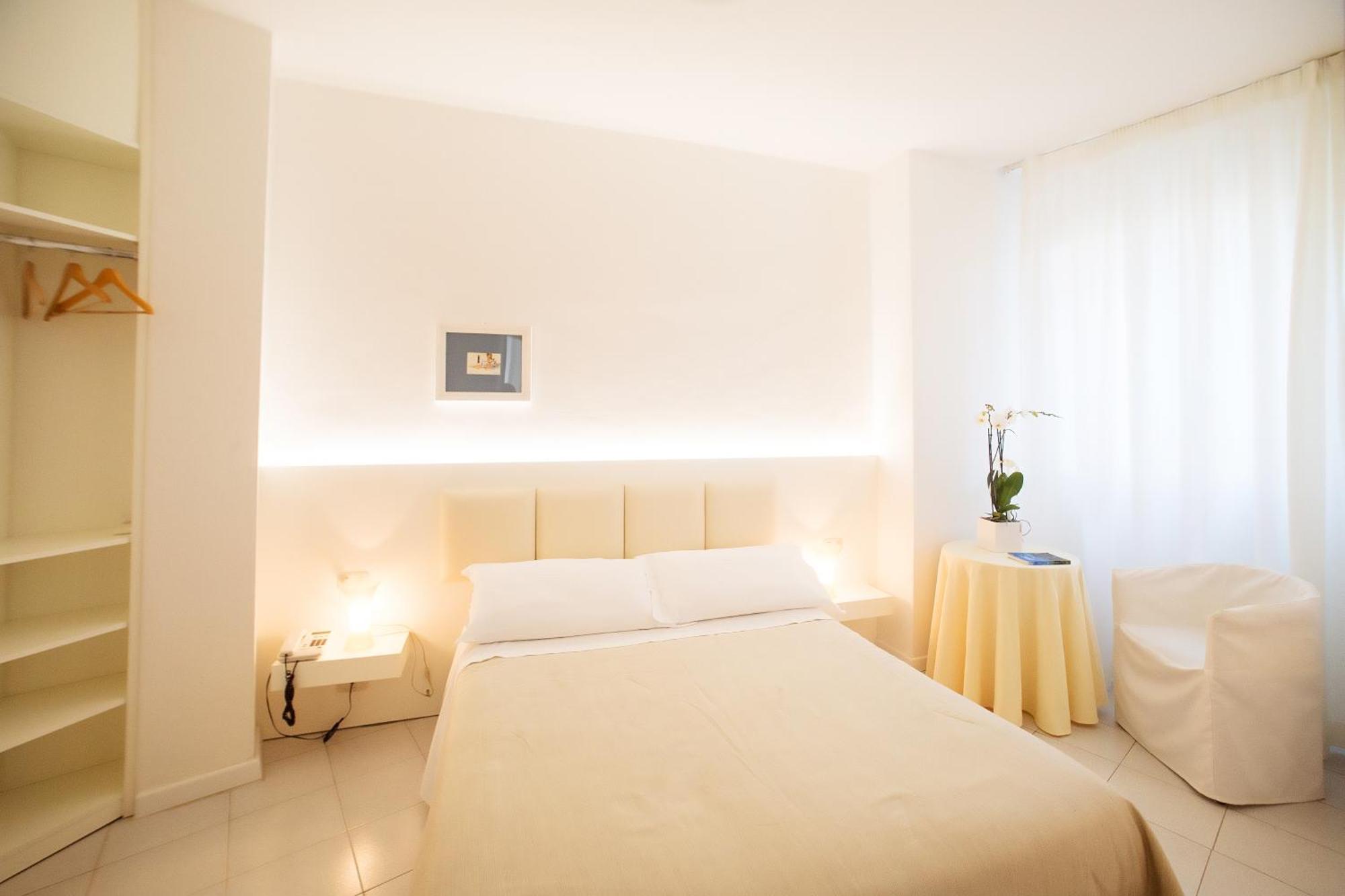 Hotel Rosmarina Marina di Grosseto Exterior photo